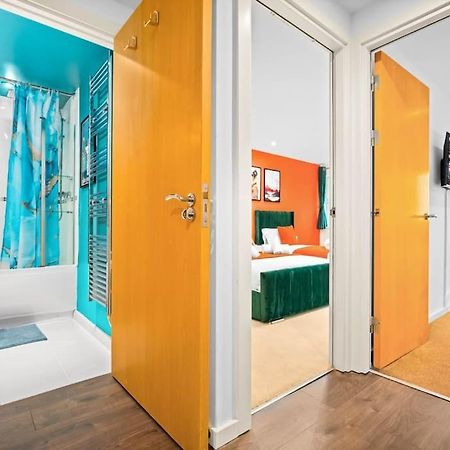 Spacious 2 Bed Apt B'Ham Cc With Parking Sleeps 7 Birmingham Exterior foto